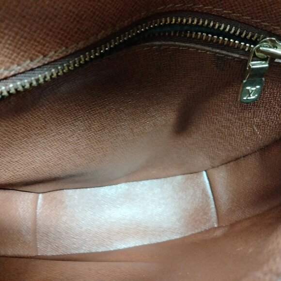 Authentic Louis Vuitton Chantilly PM Brown Monogram Shoulder Bag LCMON309-120125 - Picture 7 of 9